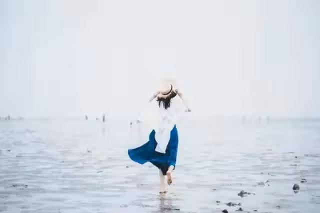 /www/bananadaily.net/web/images/image/2272/22728555.avif